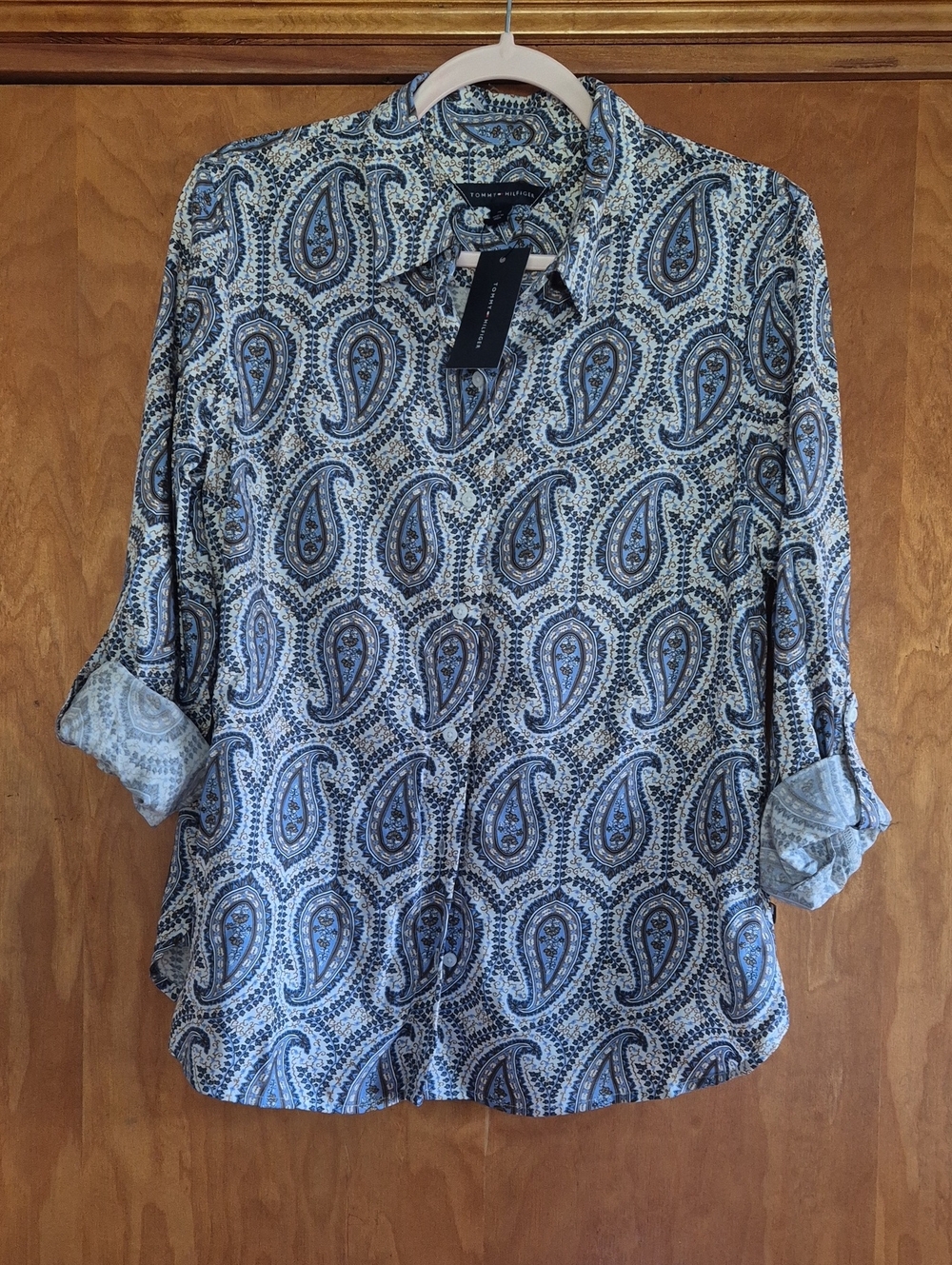 Tommy Hilfiger Blue and White Paisley Button-Down Shirt, Size M 100% Viscose